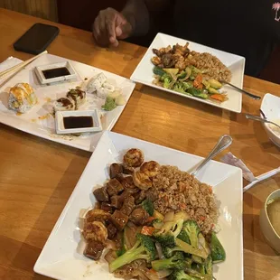 Amazing sushi and hibachi!! Everything was so fresh and delicious. The place was very nice and clean. We will be returning again.