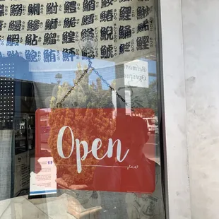 Apparently no one bothers to flip the sign drove by and saw it said open but walked to the door and it was closed.