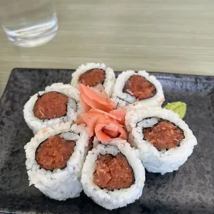 Spicy Tuna Roll