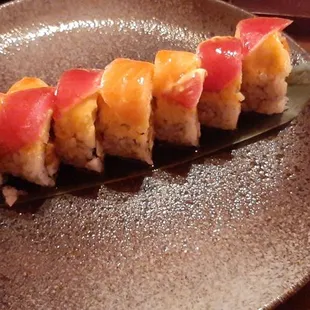 Earthquake Roll
