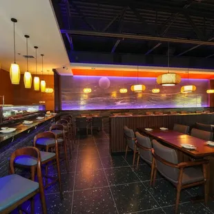 sushi and sashimi, interior