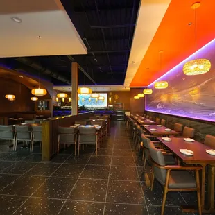 sushi and sashimi, interior