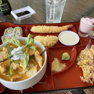 Red Curry Chicken Lunch Bento Box