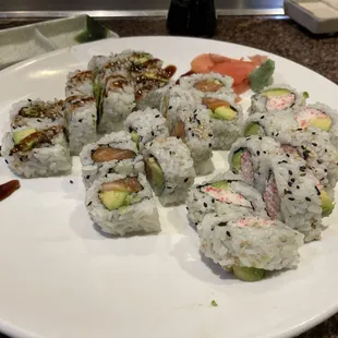 Lunch 3 roll special