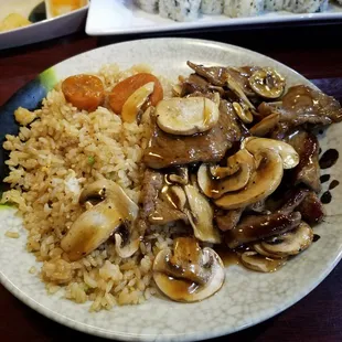 hibachi yakiniku (beef tips)