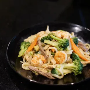 food, noodle soup, noodles, ramen, noodle dish, ramen and noodles