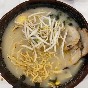 Ramen with pork belly and tonkatsu broth