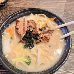 Beef ramen