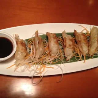 Gyoza *