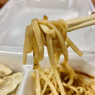 Hibachi noodles