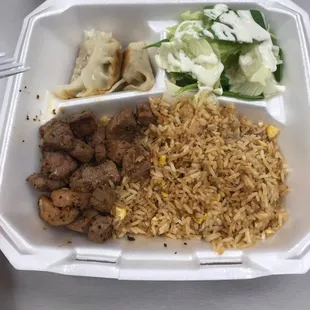 Hibachi steak with rice and gyoza, well worth 13$