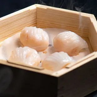 sushi and sashimi, sashimi, sushi, food