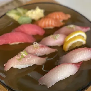 Maguro Nigiri, Sake Nigiri, Hamachi Nigiri, Tai nigiri