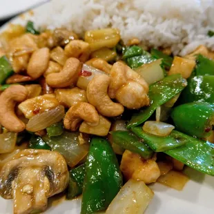 Cashew Chicken