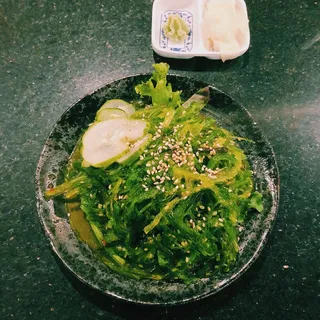 SEAWEED SALAD