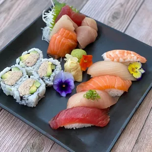 Sushi Sashimi Bluecrab Special