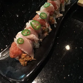 Spicy Albacore Tataki Roll