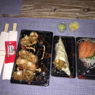 Spicy Soft Shell Crab Hand Roll