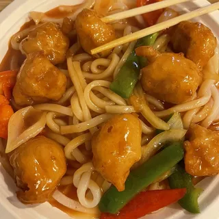 B11 Sweet &Sour Chicken Noodle
