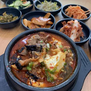 Beef Soft Tofu Stew ()