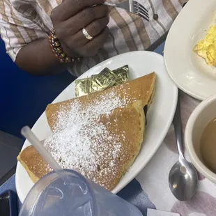 Look at the size of this pancake