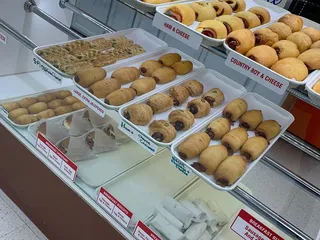 Max Doughnuts