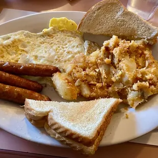a plate of breakfast food