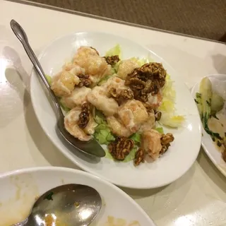 Honey Walnut Prawns