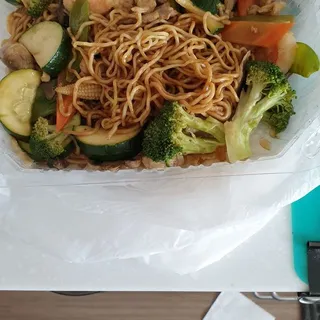 Hong Kong Style Pan Fried Noodles
