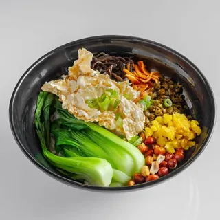 B2. Dry Delicious Luosifen