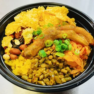 B11. Dry Duck Feet Luosifen