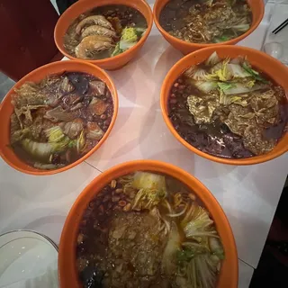 A18. Duck Blood Luosifen