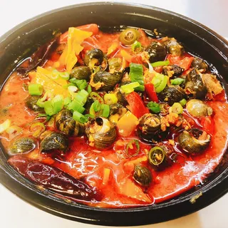 C10. Boiled Snail with Spicy Soup