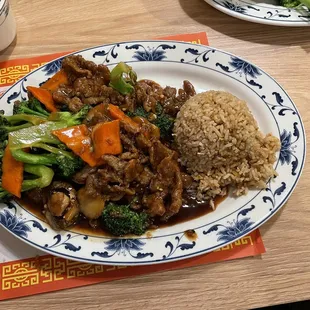 Beef broccoli with fried rice