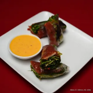 Spicy Ahi Tuna with Asian Pear Summer Rolls