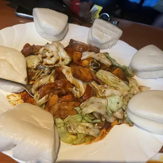 Double Cooked Pork with Steamed Buns