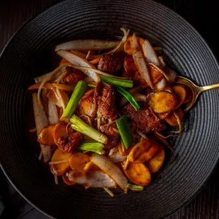 Stir Fry Wagyu with Rice Cakes