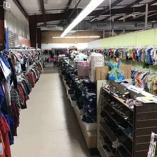 The jackpot on kids clothing!!!! Most items are $1-3 and the selection here is the best I have found anywhere in Jackson.