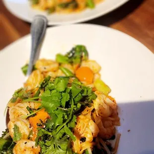 SWEET &amp; SOUR SHRIMP NOODLES