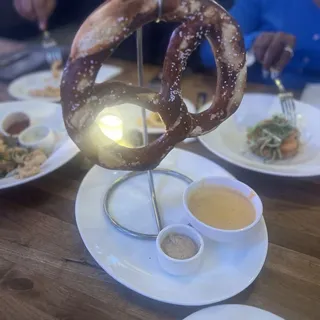 Jumbo Bavarian Pretzel