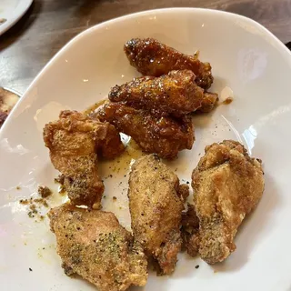 10 Crispy Traditional Wings