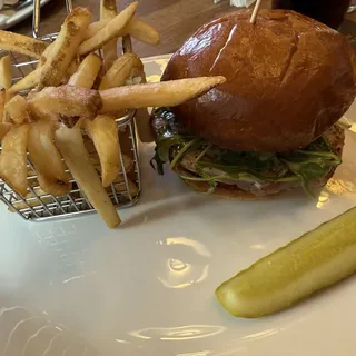 "Everything-Crusted" Ahi Tuna Sandwich