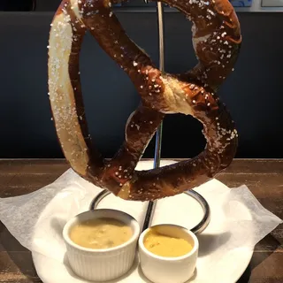Jumbo Bavarian Pretzel