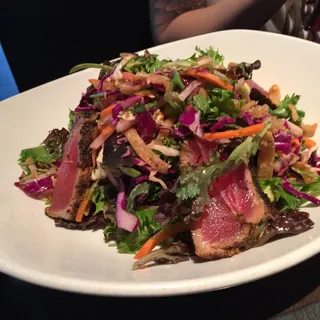 Ahi Crunchy Salad