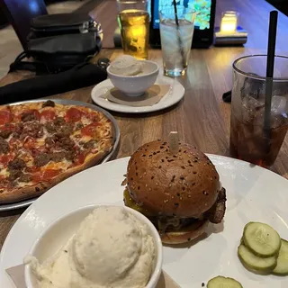 BBQ Bacon Cheddar Burger