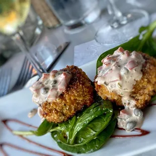 Crab Cakes at Yardarm