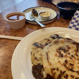 Beef asada with cheese pupusa