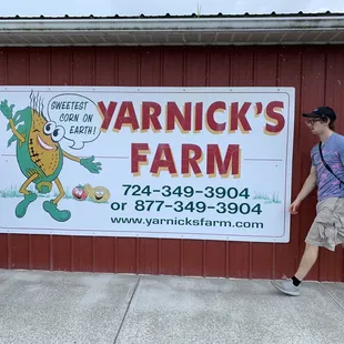 Yarnick's Farm Market