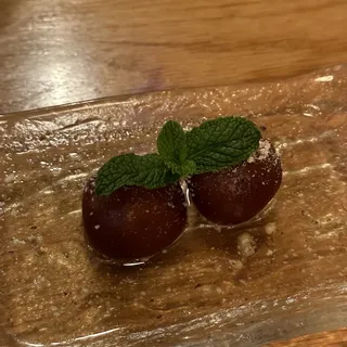 Gulab Jamun
