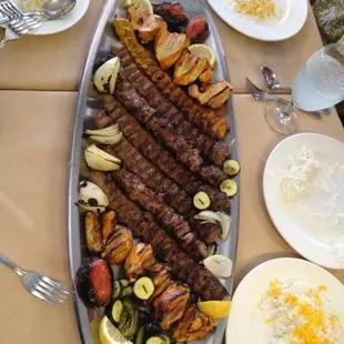 Combination plate for the whole family